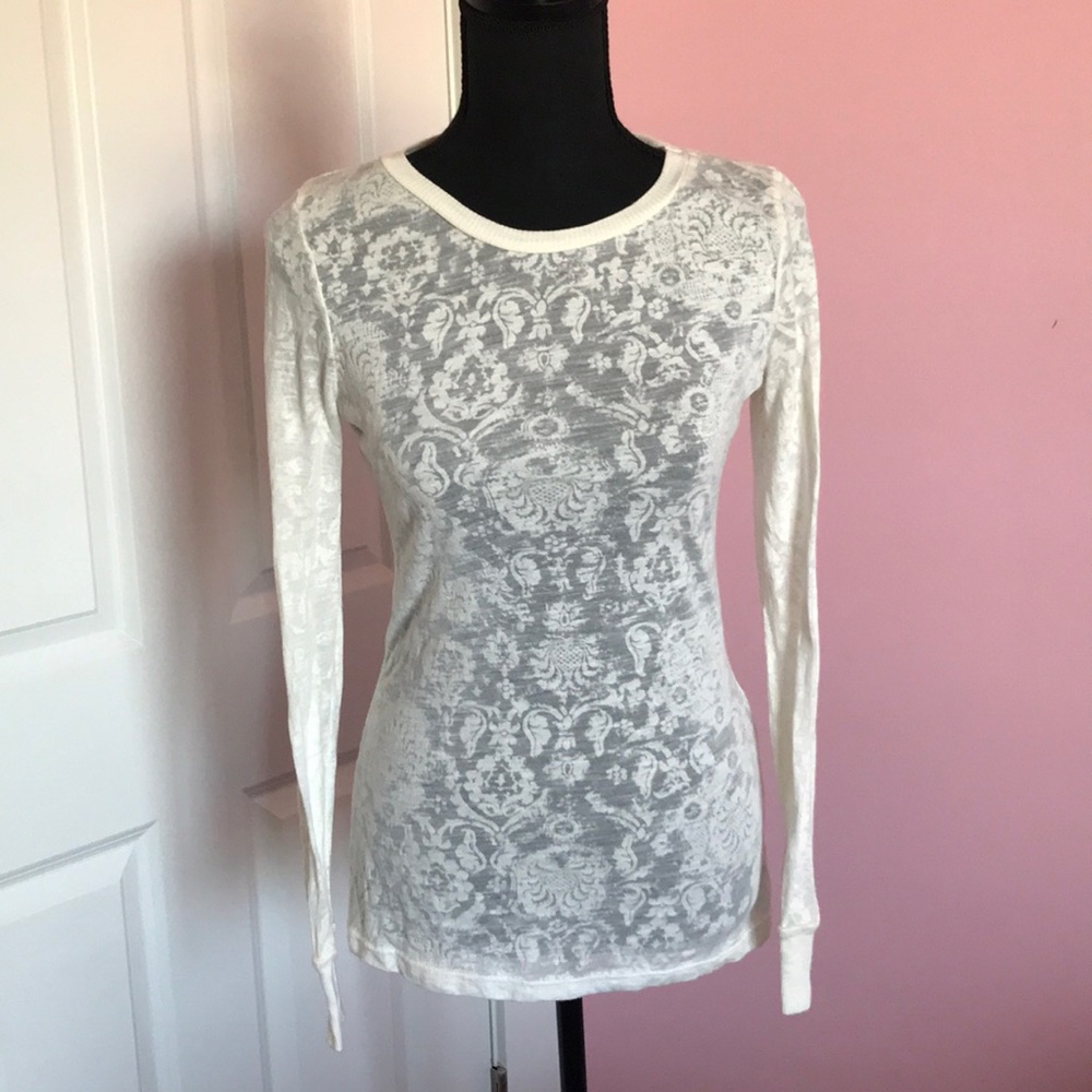 Super cute cream BKE burnout long sleeve shirt
